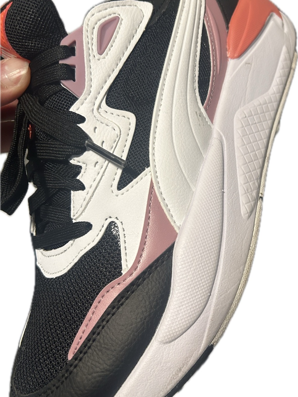 Women’s Puma Sneaker - Picture 7 of 7